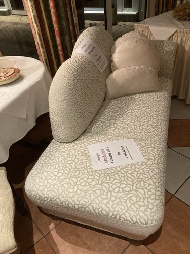 Canape-Sofa